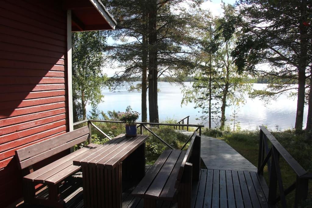 Lysti Cottage By The Lake And Magical Countryside Rovaniemi Exterior photo